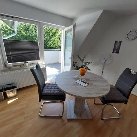 Klaerchen Mit Balkon Bestwig