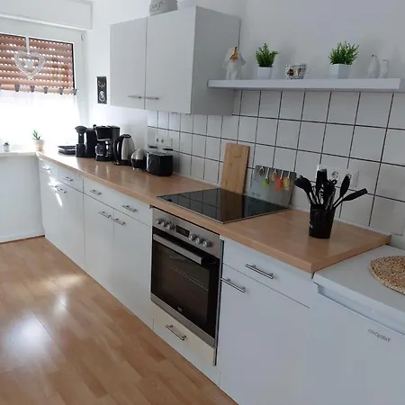 Apartment Klaerchen Mit Balkon Bestwig